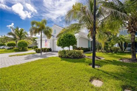 7008 Mistral Way