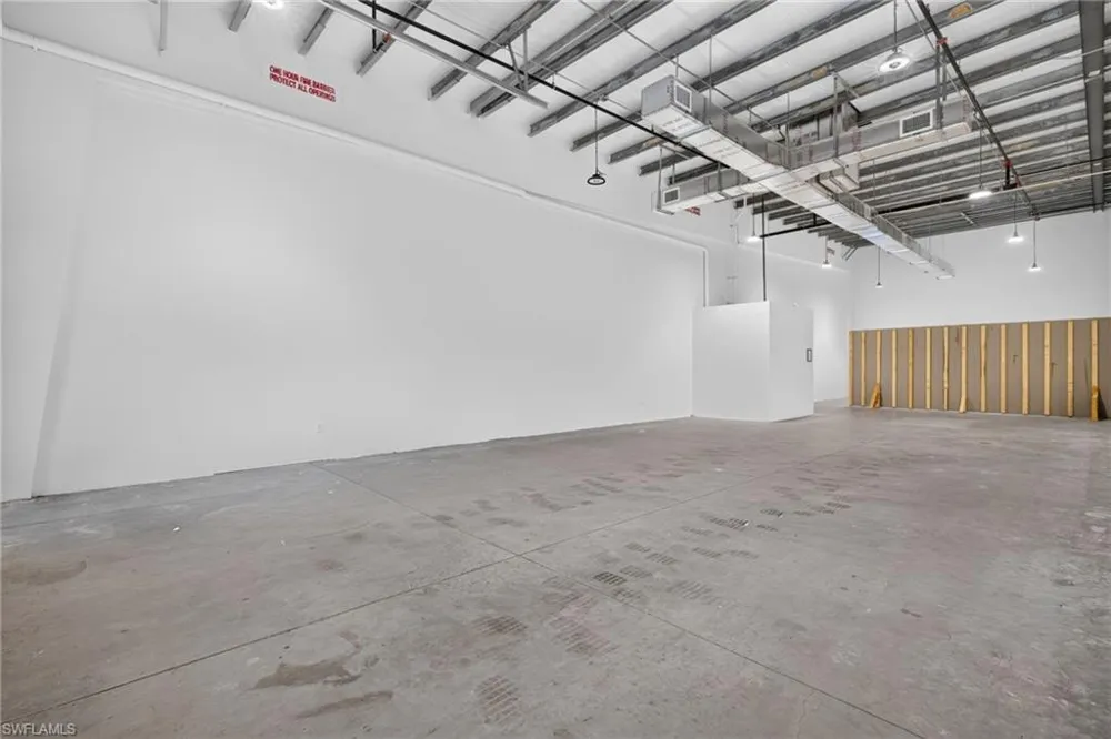 16103 Lee Road #201 Fort Myers, FL 33912