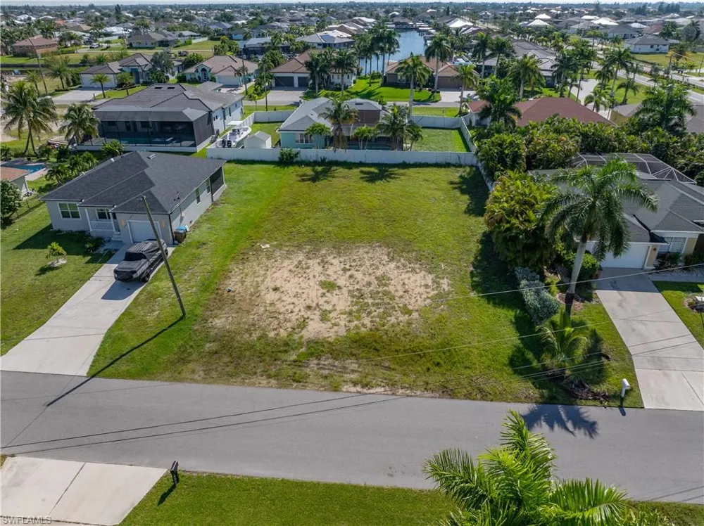 9 NW 38th Place Cape Coral, FL 33993
