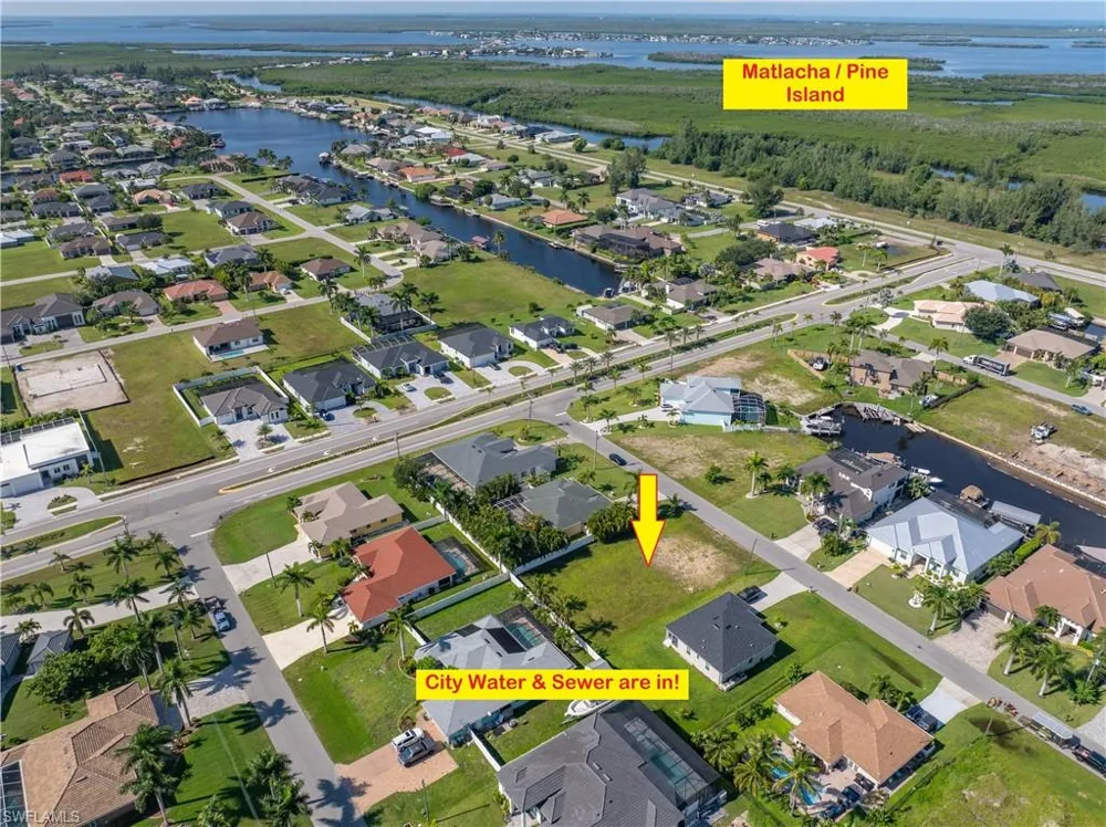 9 NW 38th Place Cape Coral, FL 33993