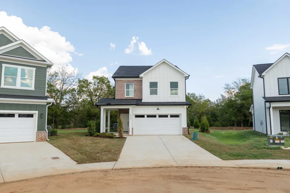 222 Karley Ln Chapel Hill, TN 37034