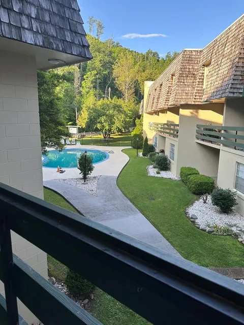 260 Roaring Fork Road #207