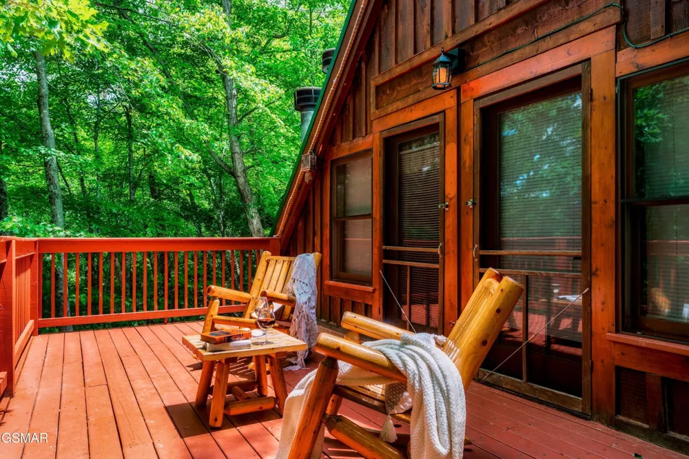 3049 Brothers Way Sevierville, TN 37862