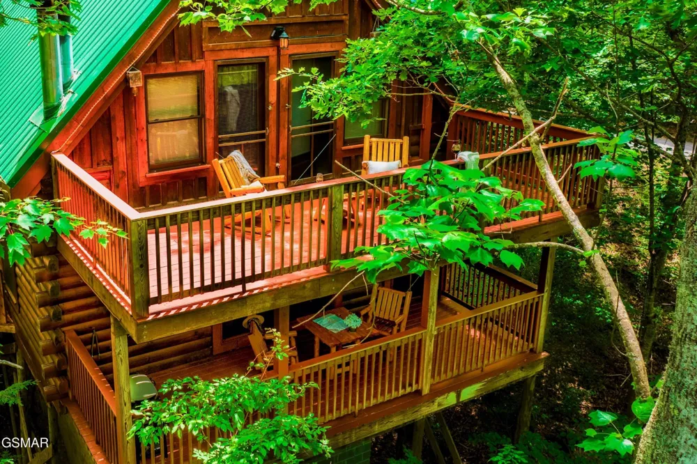 3049 Brothers Way Sevierville, TN 37862