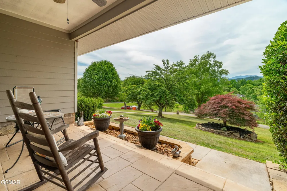 1479 Wendron Moors Drive Sevierville, TN 37862