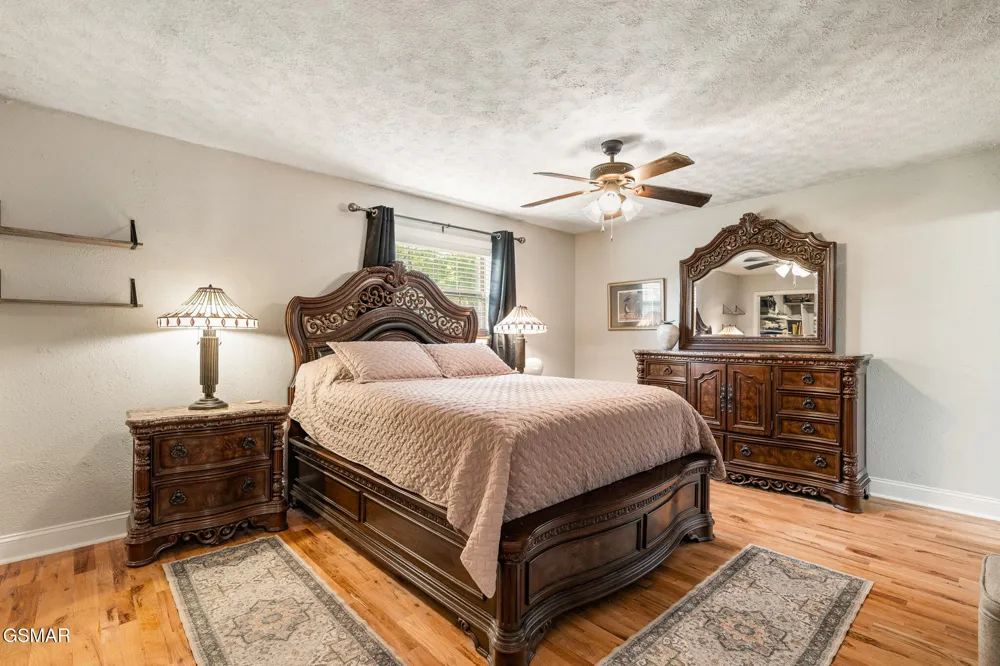 1479 Wendron Moors Drive Sevierville, TN 37862