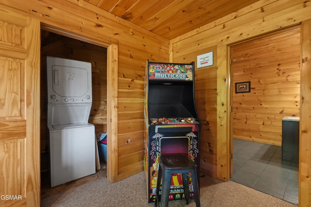 830 Black Bear Cub Way Sevierville, TN 37862