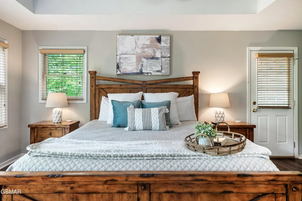 3282 Emerald Springs Loop Pigeon Forge, TN 37862