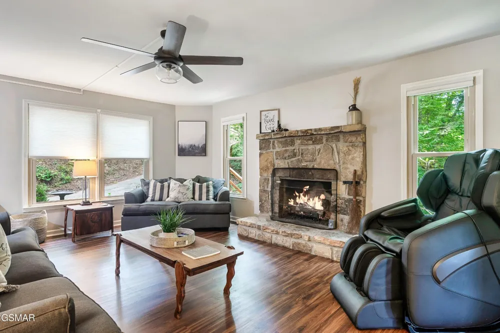 3282 Emerald Springs Loop Pigeon Forge, TN 37862
