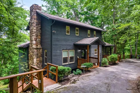 3282 Emerald Springs Loop