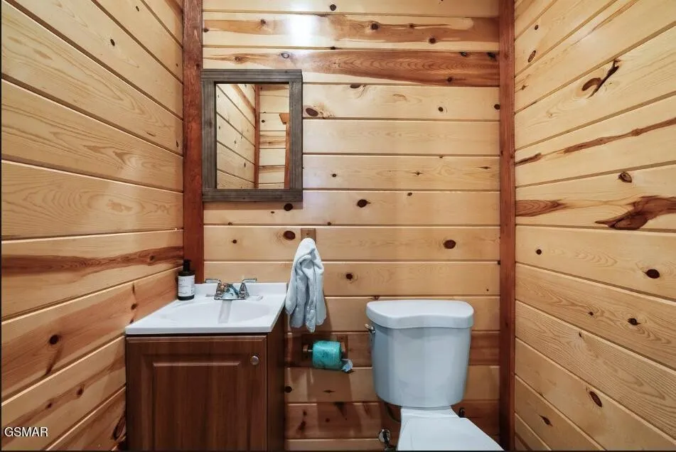 3328 Smoky Ridge Way Sevierville, TN 37862
