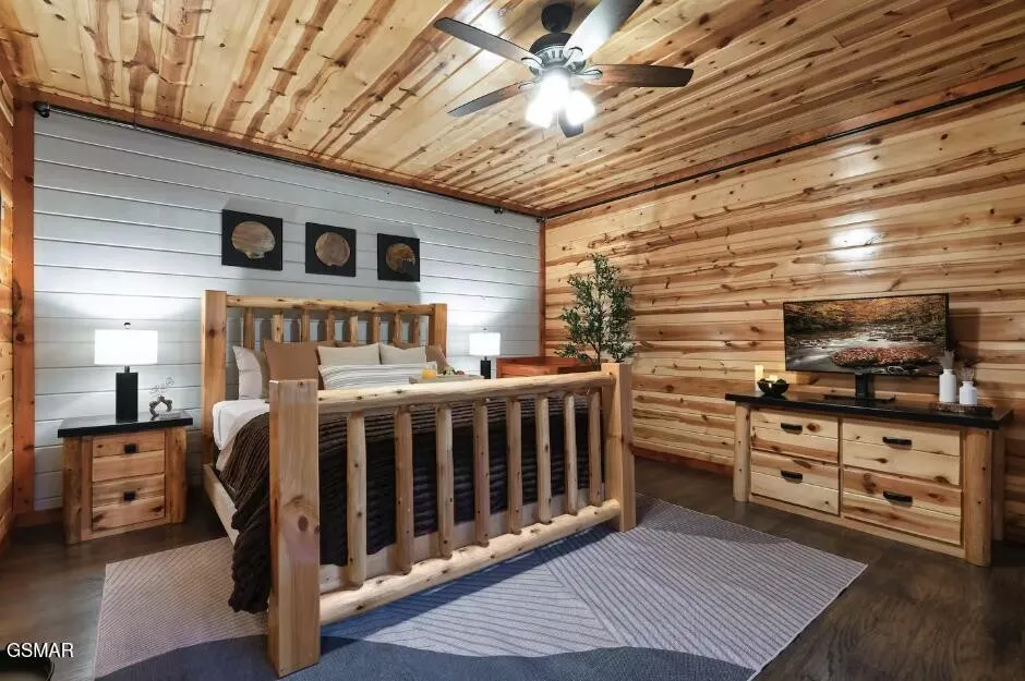 3328 Smoky Ridge Way Sevierville, TN 37862