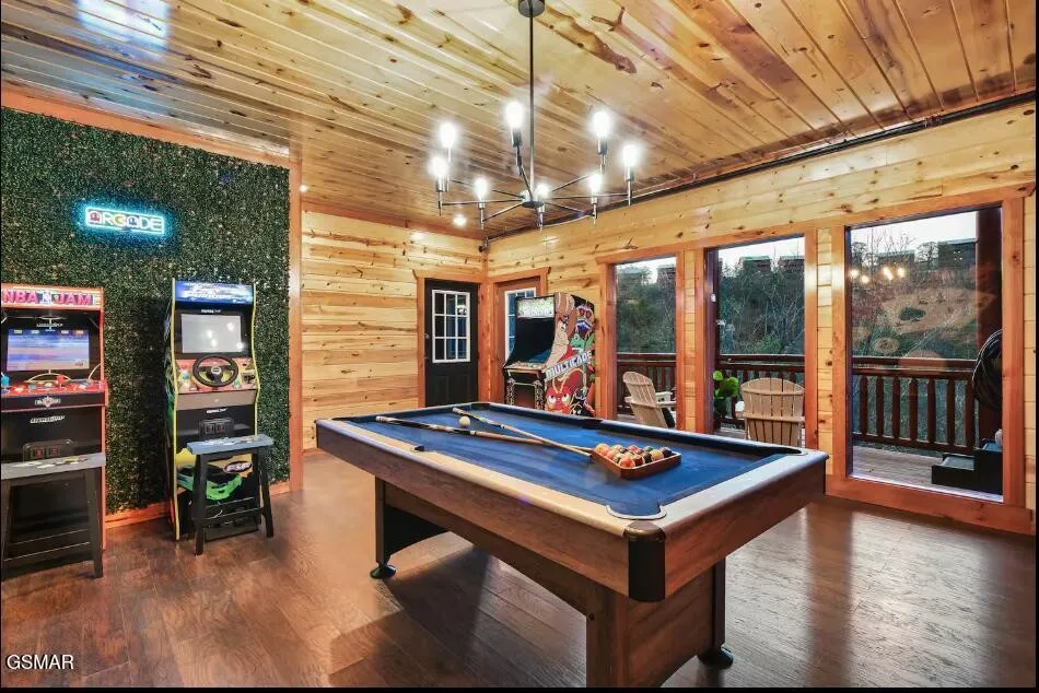 3328 Smoky Ridge Way Sevierville, TN 37862