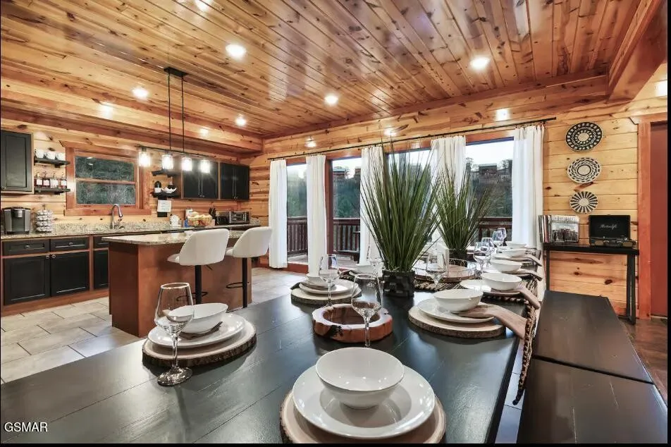 3328 Smoky Ridge Way Sevierville, TN 37862