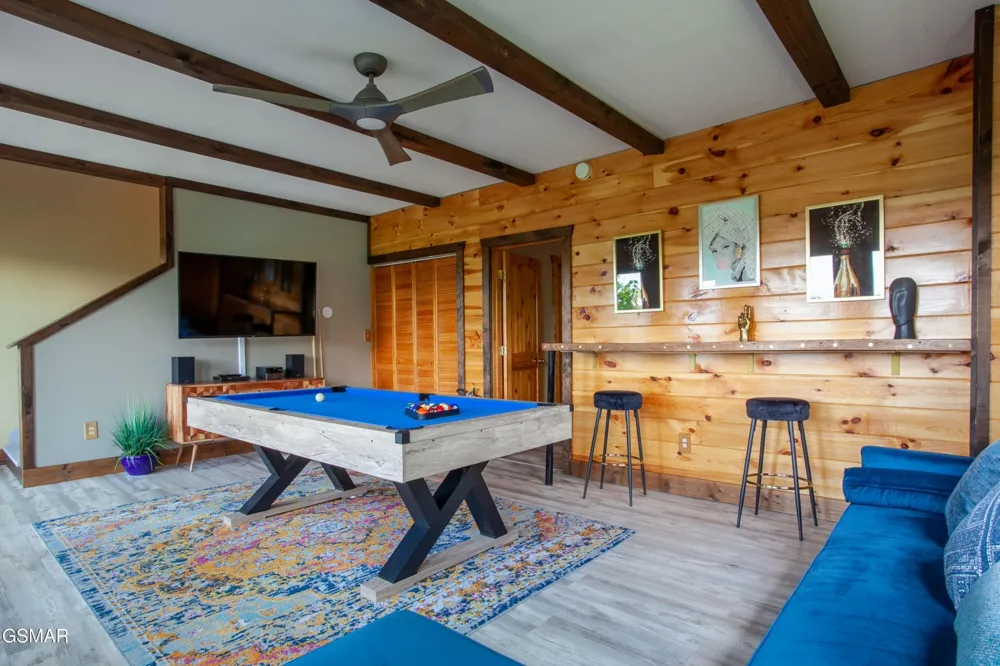 920 Falcon View Way Sevierville, TN 37862