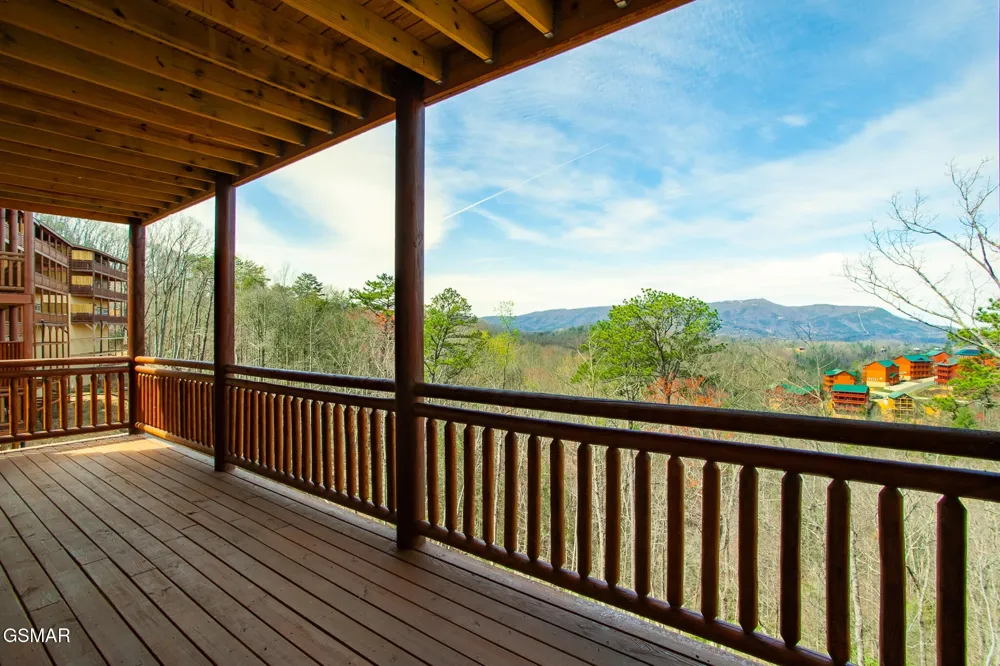 3708 Tilda Hilltop Way Sevierville, TN 37862