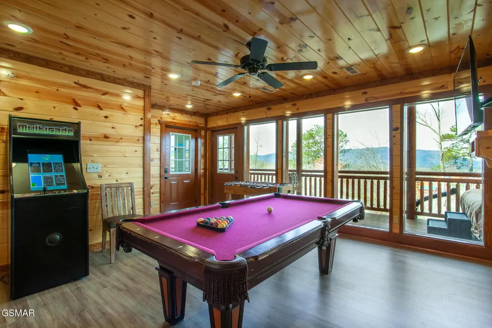 3708 Tilda Hilltop Way Sevierville, TN 37862