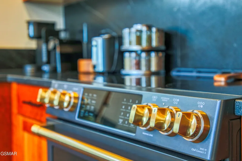 3322 Sugar Maple Loop Road Sevierville, TN 37862