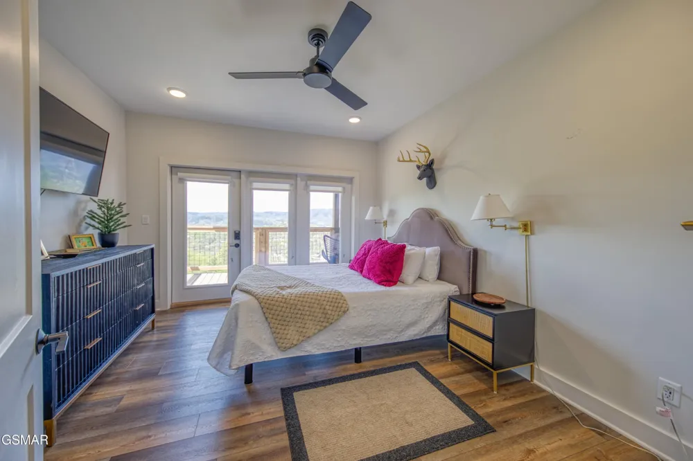 3322 Sugar Maple Loop Road Sevierville, TN 37862