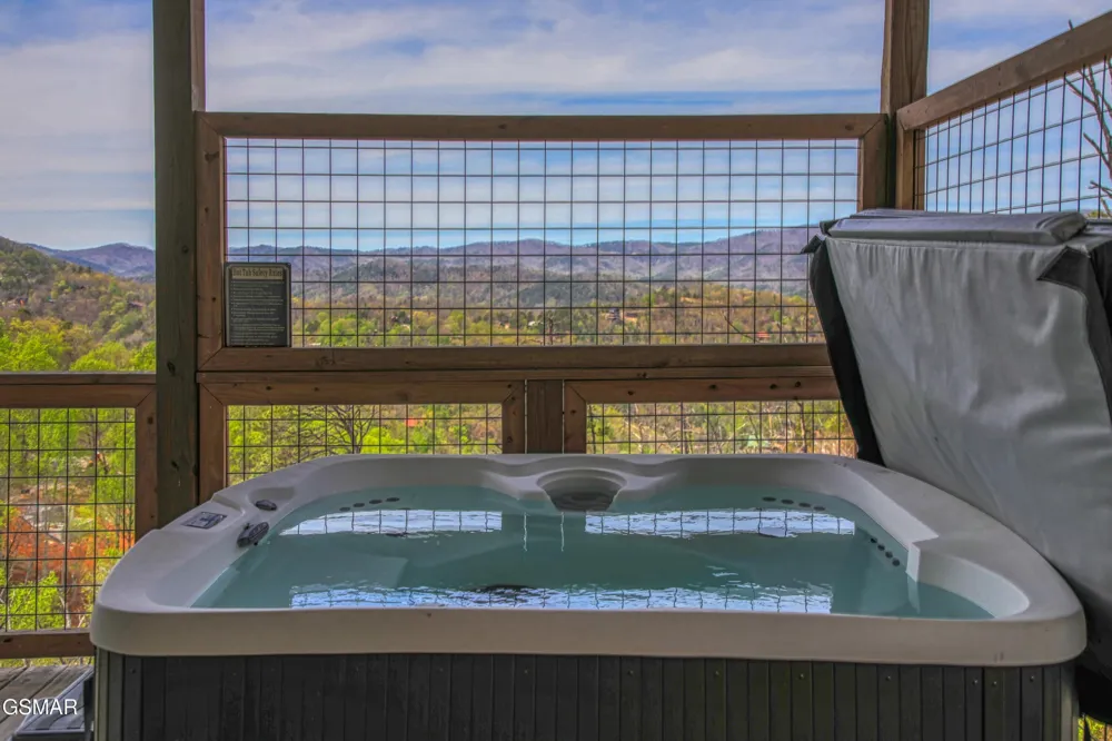3322 Sugar Maple Loop Road Sevierville, TN 37862