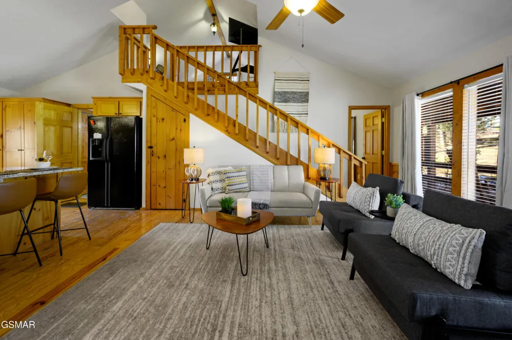 3255 Cove Creek Way Sevierville, TN 37862