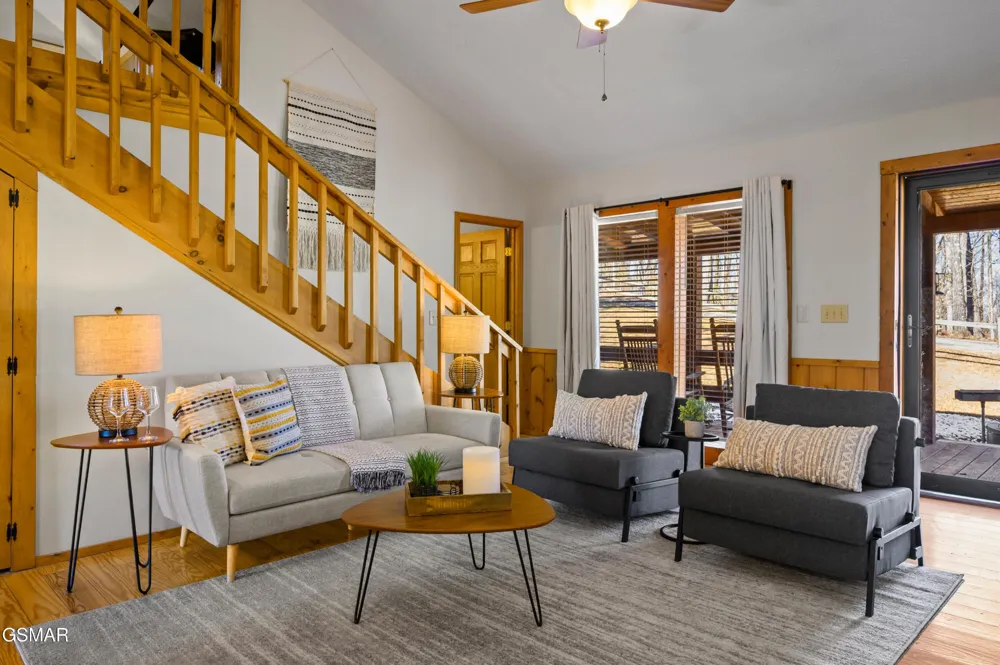 3255 Cove Creek Way Sevierville, TN 37862