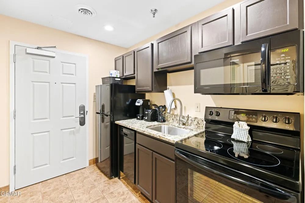 225 Collier Drive #1317 Sevierville, TN 37862