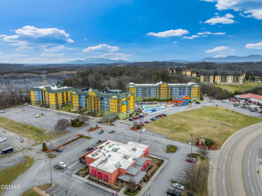 225 Collier Drive #1317 Sevierville, TN 37862