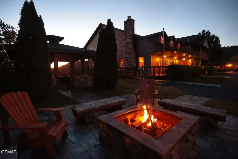 2149 Seaton Springs Road Sevierville, TN 37862