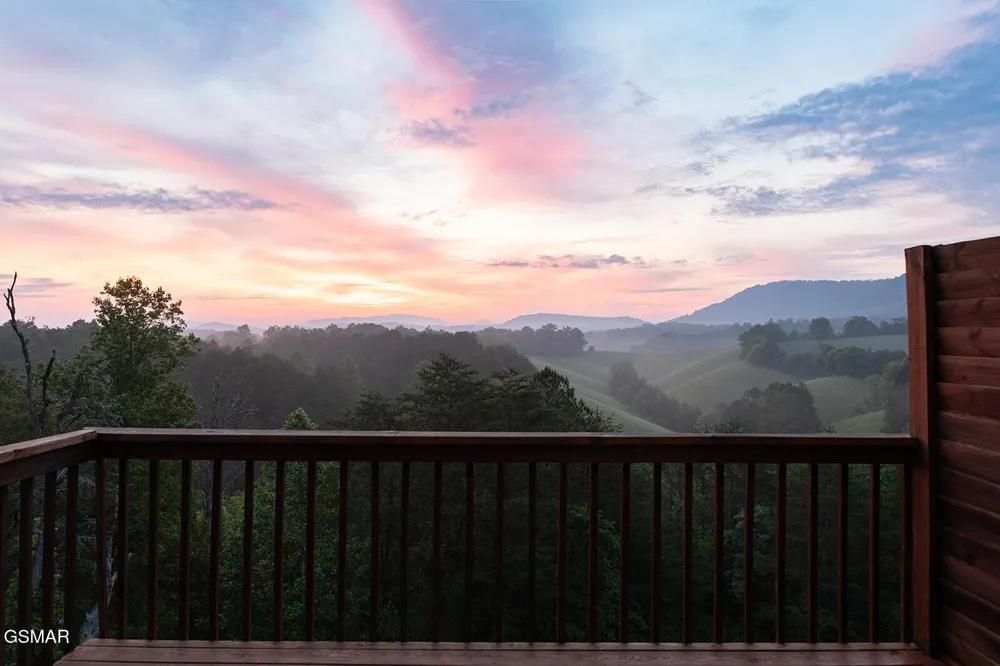 2149 Seaton Springs Road Sevierville, TN 37862