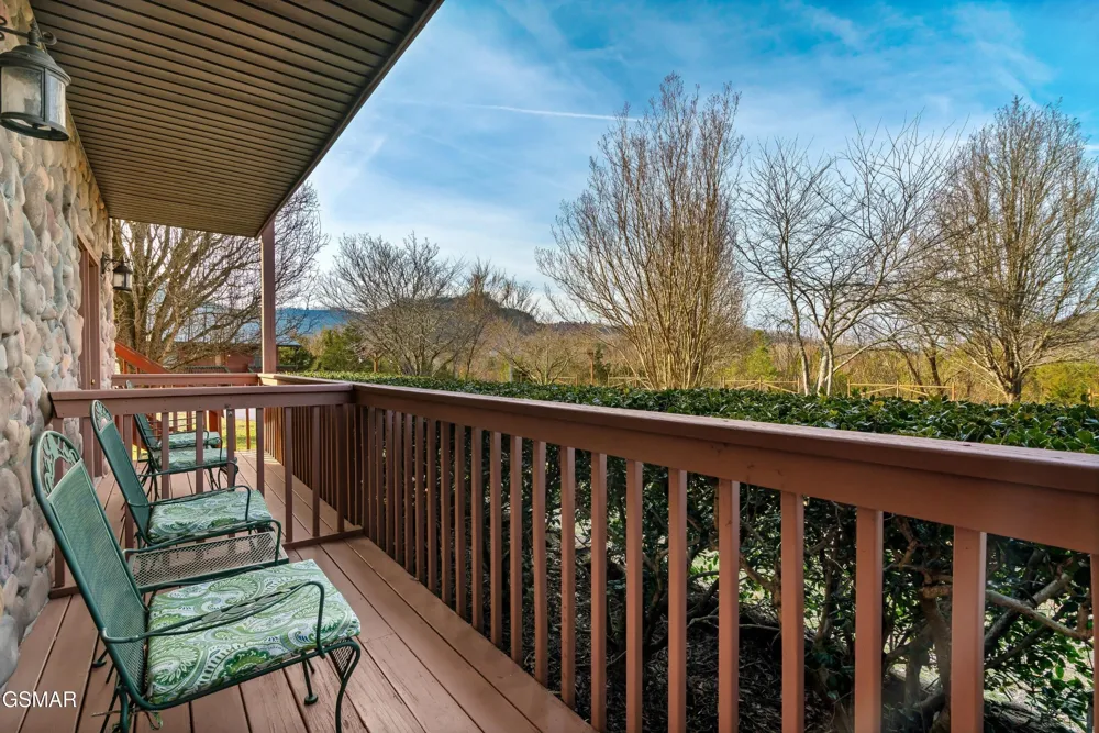 2149 Seaton Springs Road Sevierville, TN 37862