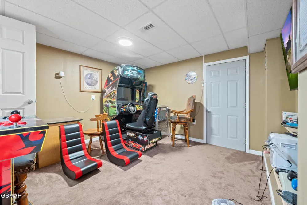 1717 Meadow Ridge Circle Sevierville, TN 37862