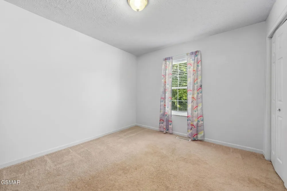 1717 Meadow Ridge Circle Sevierville, TN 37862
