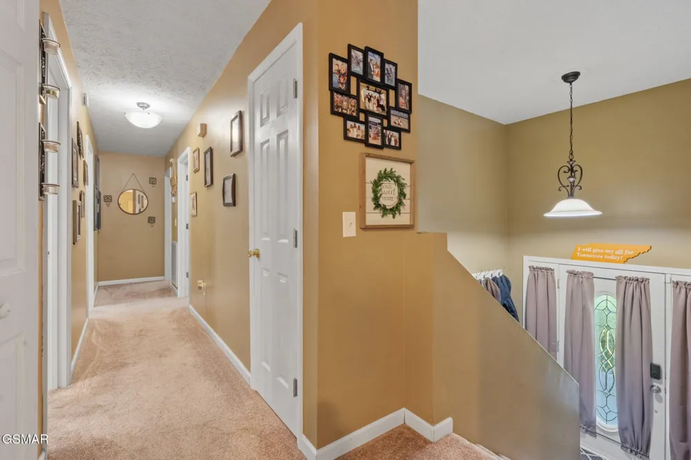 1717 Meadow Ridge Circle Sevierville, TN 37862