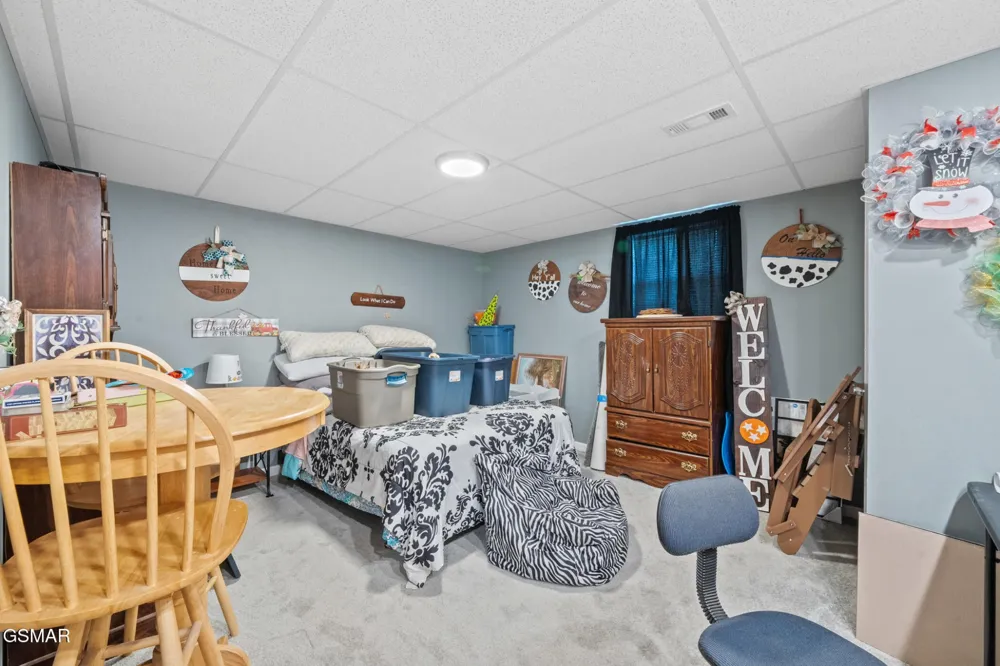 1717 Meadow Ridge Circle Sevierville, TN 37862