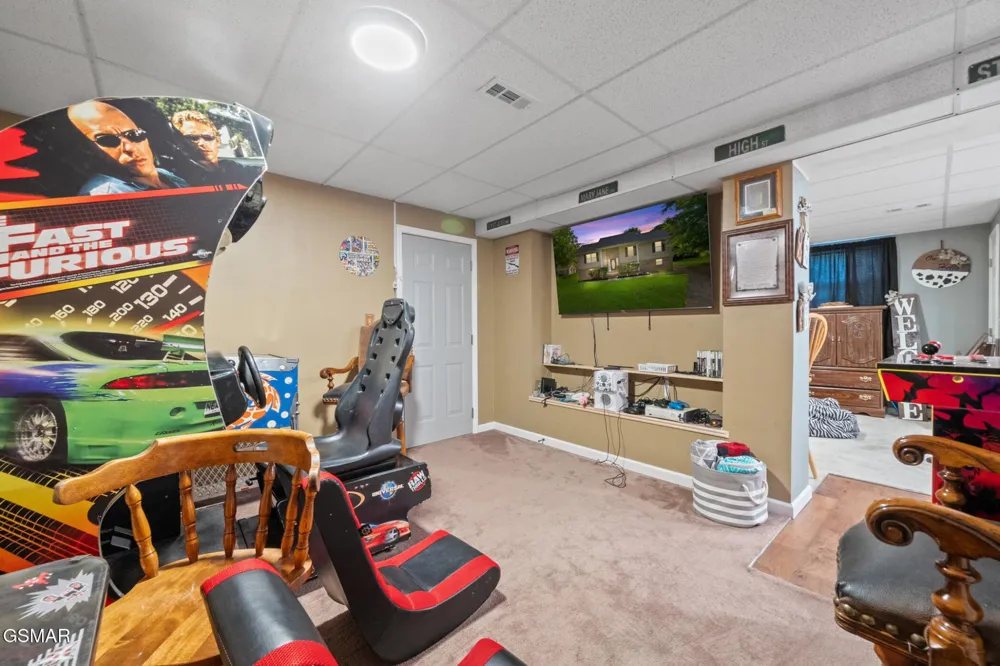 1717 Meadow Ridge Circle Sevierville, TN 37862