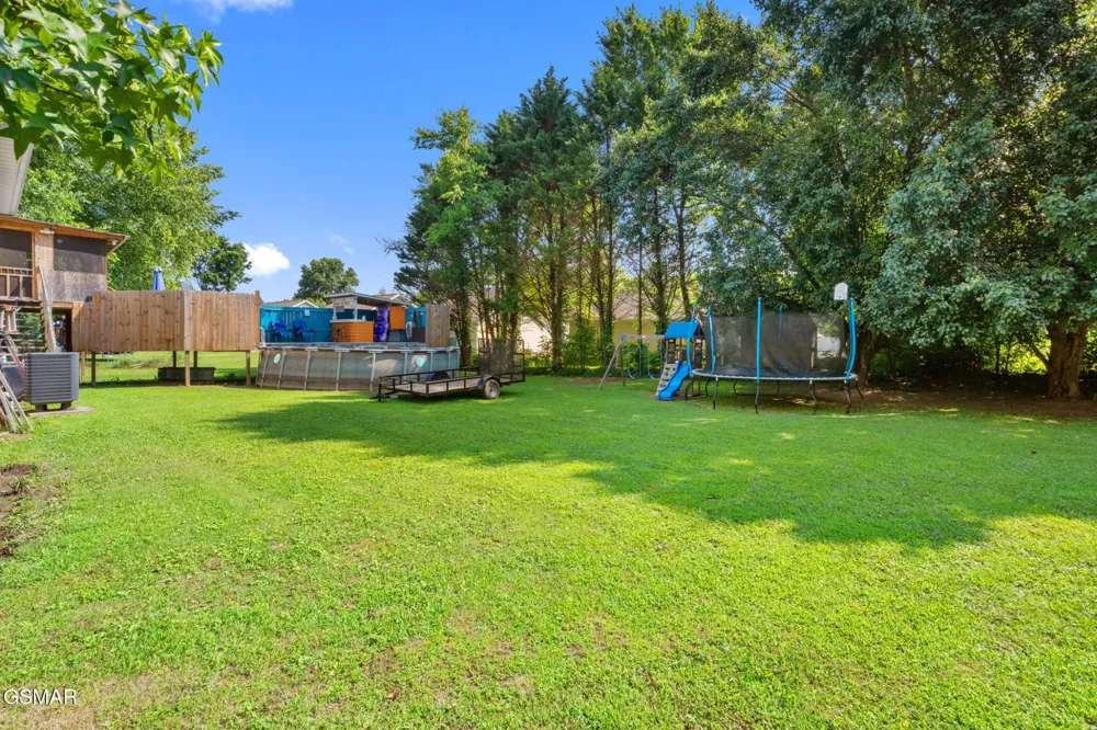 1717 Meadow Ridge Circle Sevierville, TN 37862