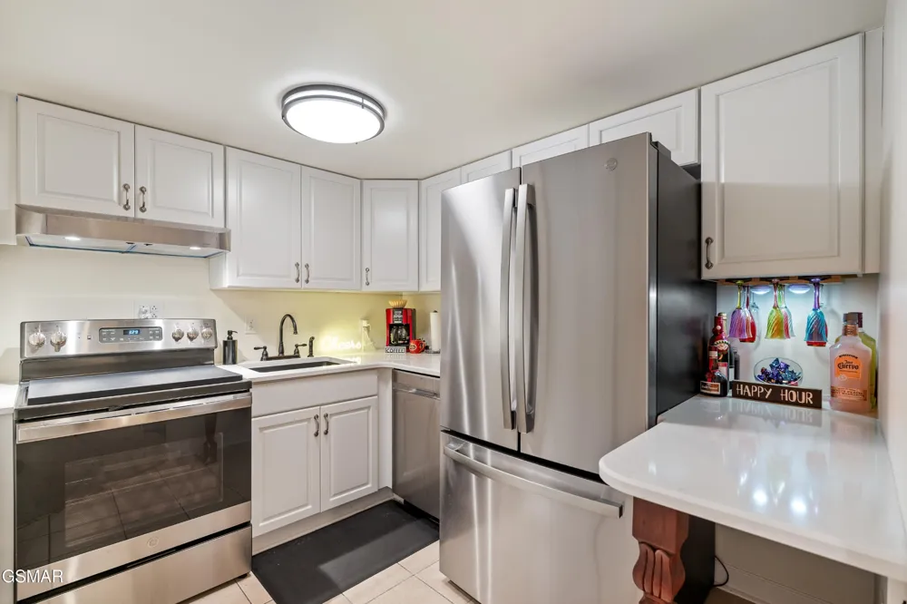 527 Orchard Valley Way Pigeon Forge, TN 37862