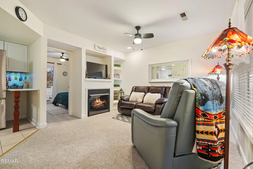 527 Orchard Valley Way Pigeon Forge, TN 37862