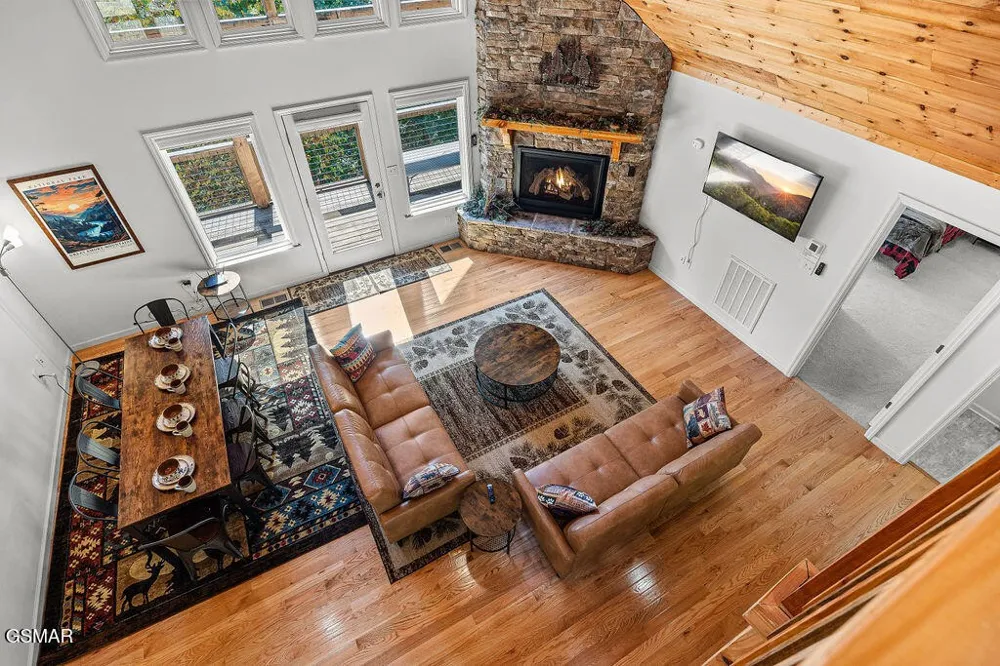 5042 Settlers View Lane Sevierville, TN 37862