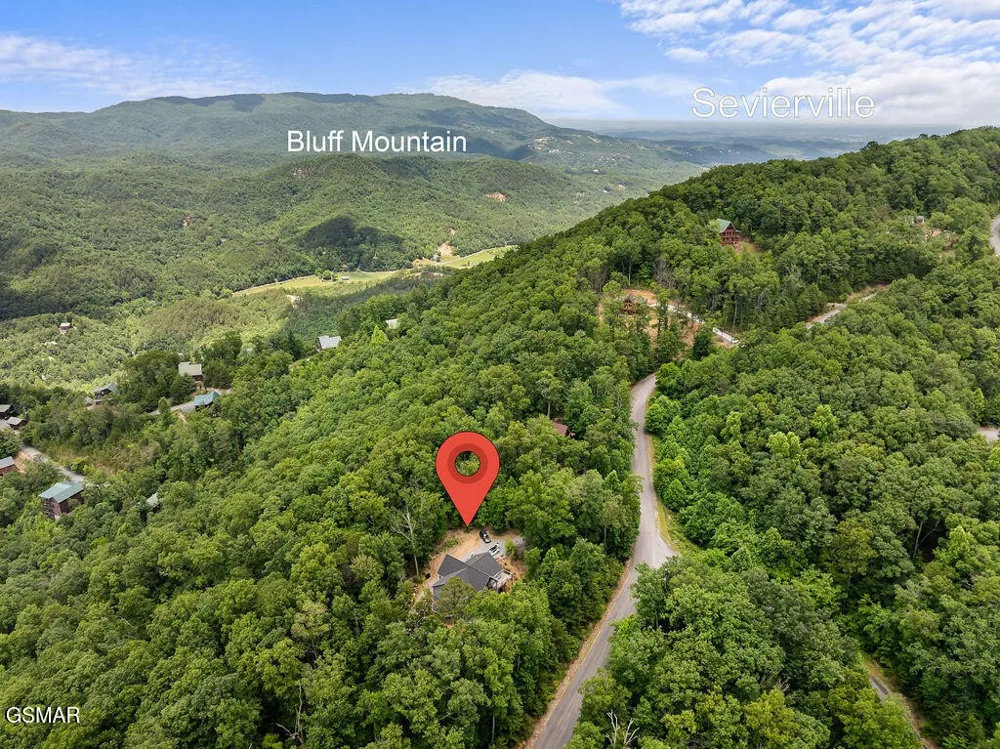 5042 Settlers View Lane Sevierville, TN 37862