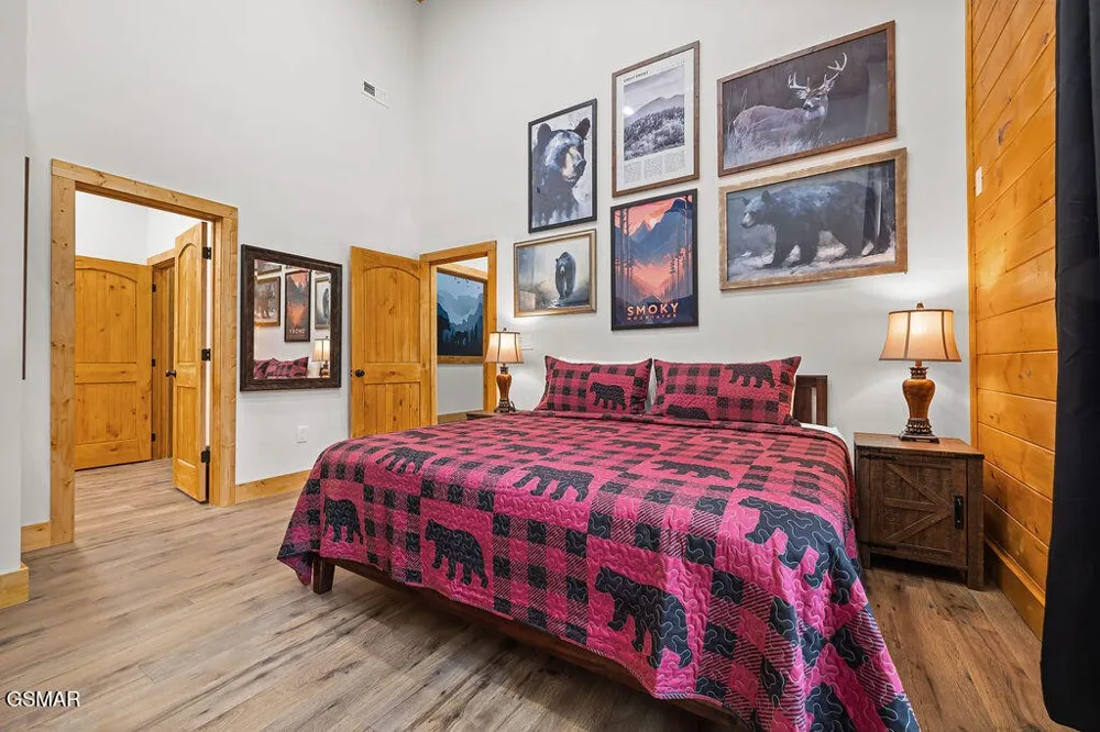 5042 Settlers View Lane Sevierville, TN 37862