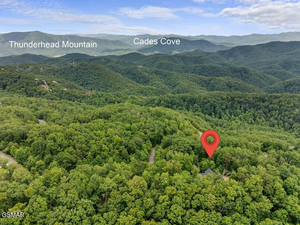 5042 Settlers View Lane Sevierville, TN 37862