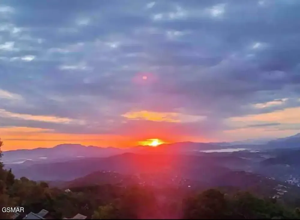 1260 Ski View Drive #6201 Gatlinburg, TN 37738