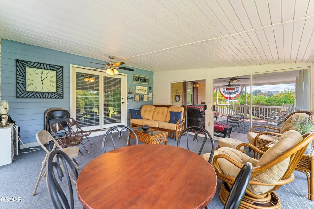 527 River Place Way #516 Sevierville, TN 37862