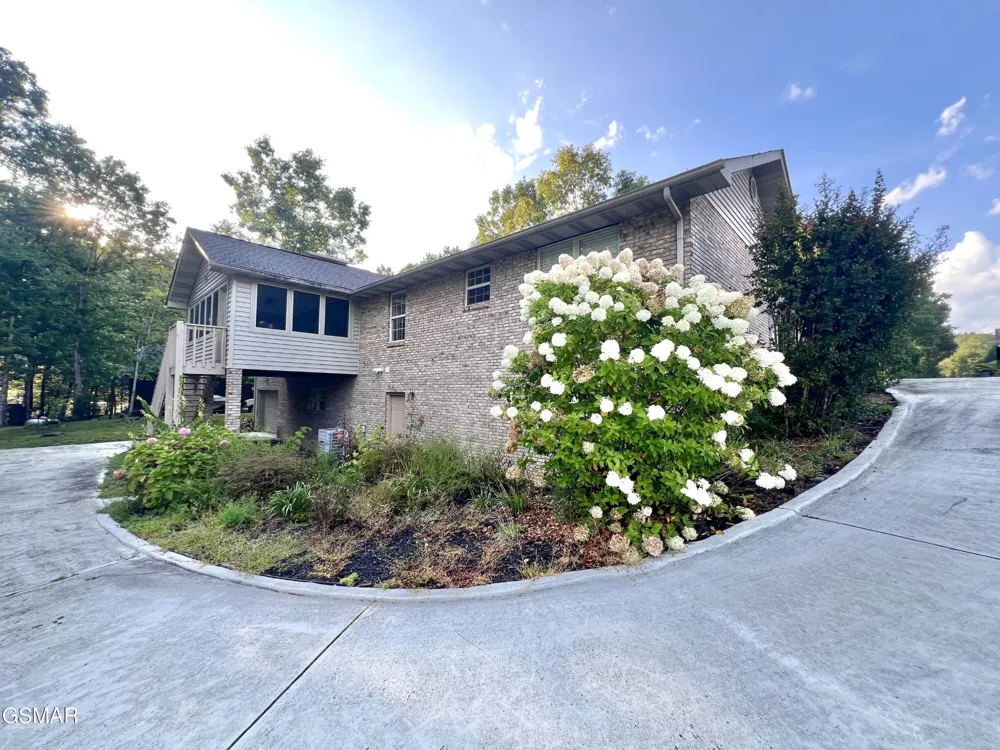 3661 Boxwood Lane Sevierville, TN 37862