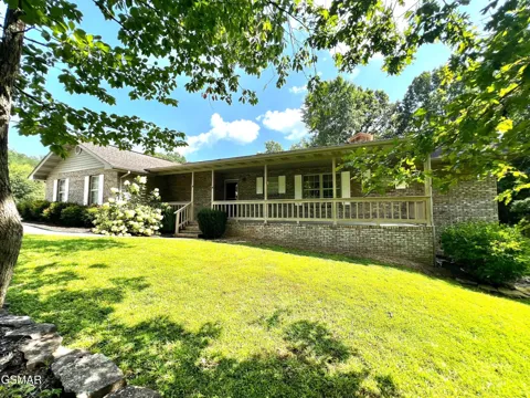 3661 Boxwood Lane