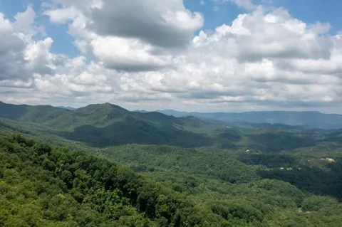 19 Laurel Top Way