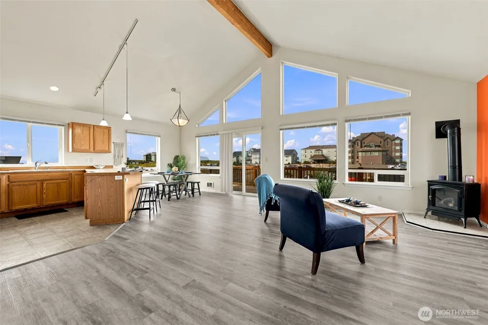 1400 Ocean Shores Boulevard SW Ocean Shores, WA 98569