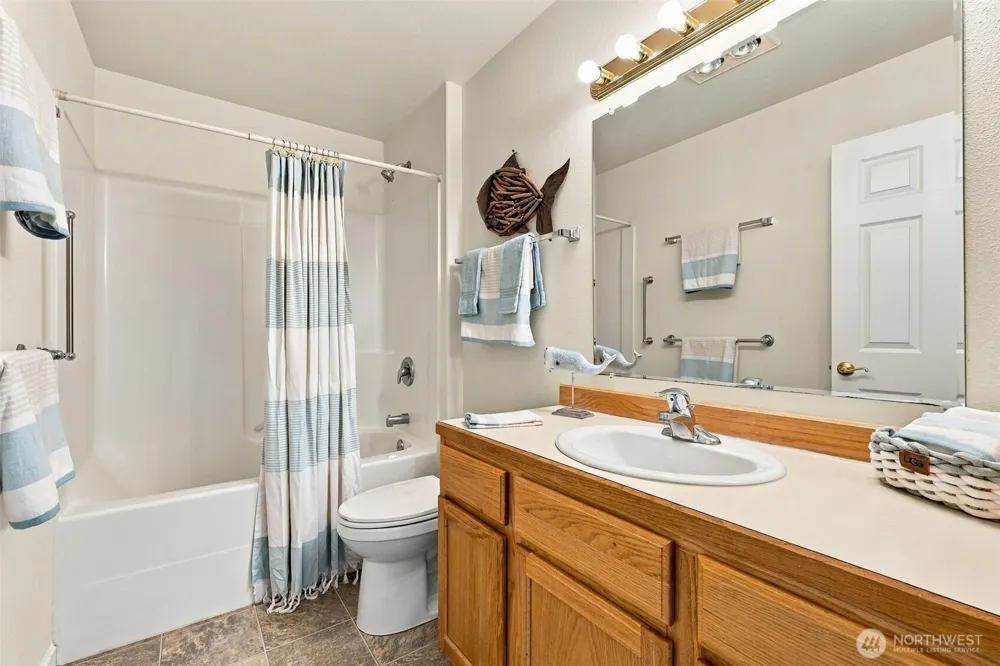 1400 Ocean Shores Boulevard SW Ocean Shores, WA 98569
